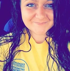 Meet your Posher, Abby